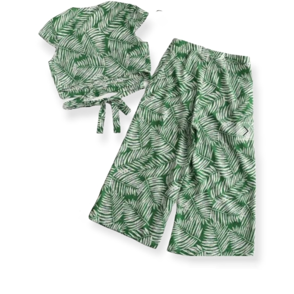 NEW Palm Leaf Print Matching 2pc Cropped Top & Pants Set Size 6 - Picture 2 of 6